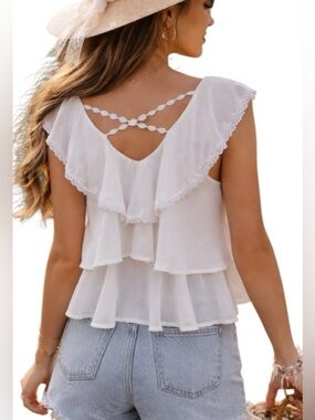 Anthropologie eri + ali white tiered waist length blouse cross cross back Small